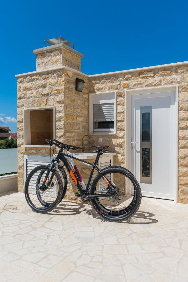 Villa Buzuk Vodice Exteriér fotografie