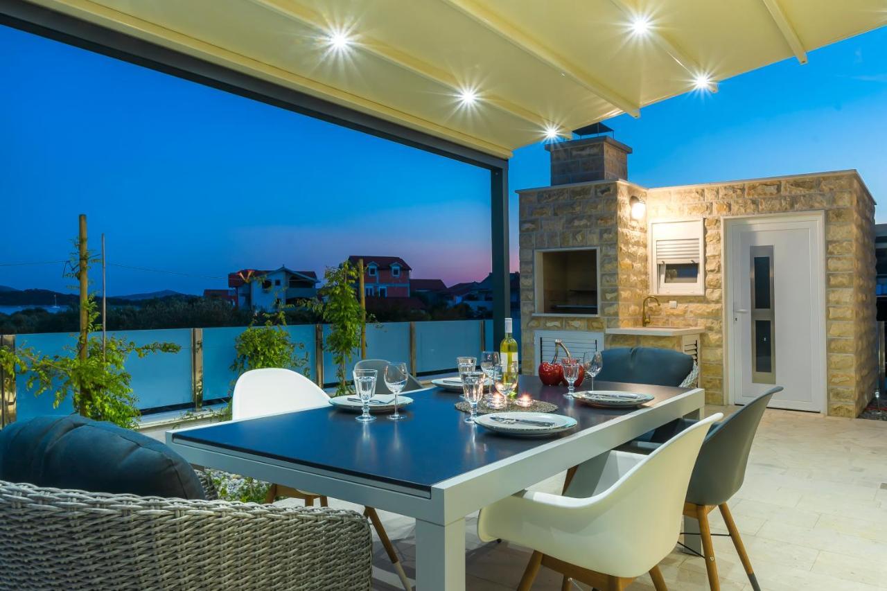 Villa Buzuk Vodice Exteriér fotografie